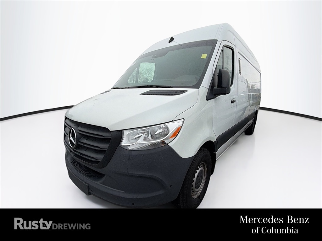 2024 Mercedes-Benz Sprinter Cargo Van Base's photo
