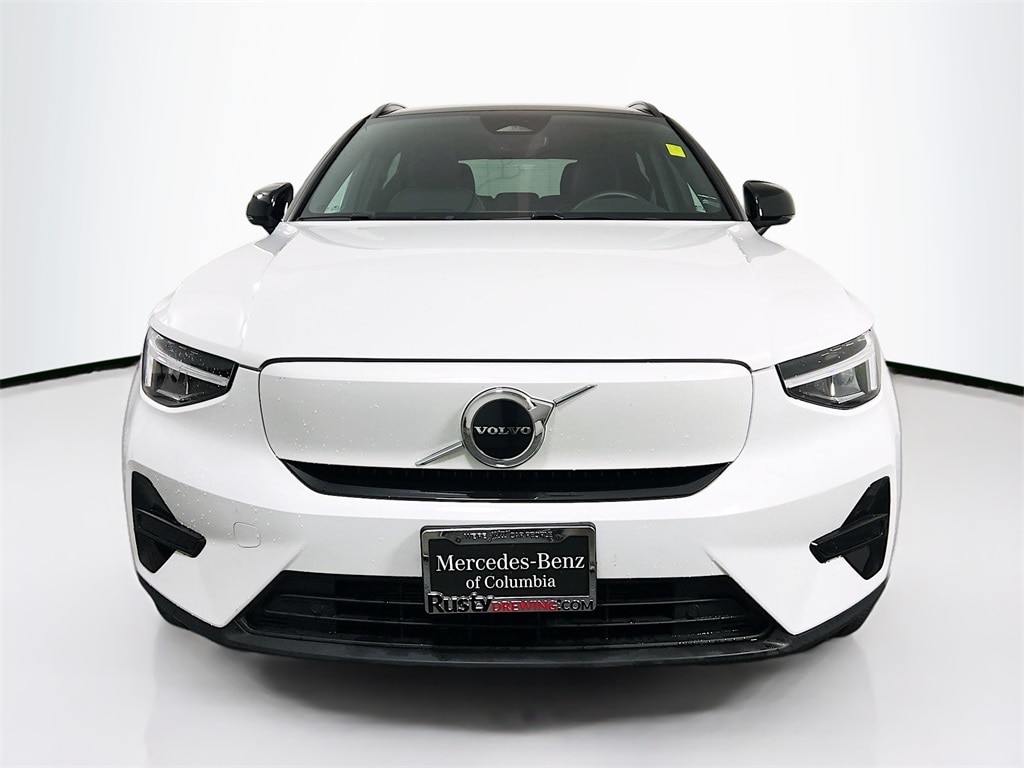 Used 2023 Volvo XC40 Core with VIN YV4ED3UK2P2053804 for sale in Columbia, MO