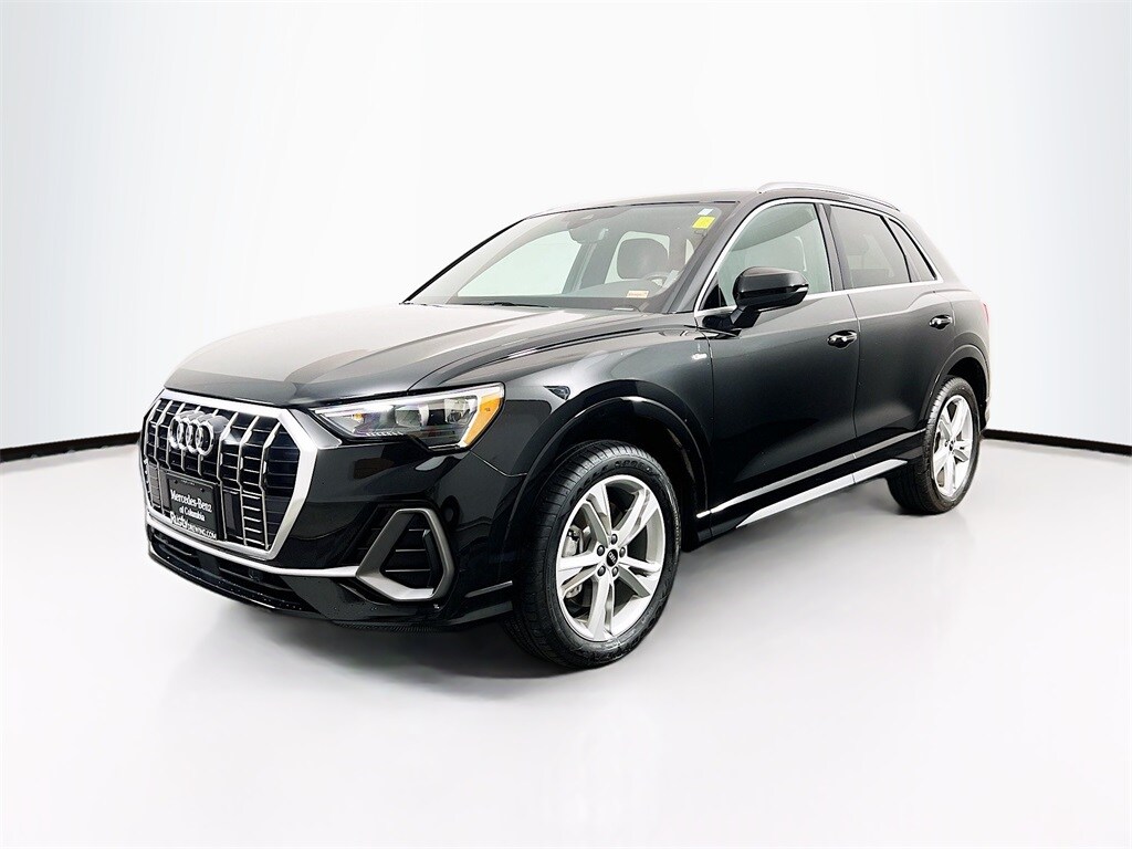 2022 Audi Q3 Premium S line photo 3