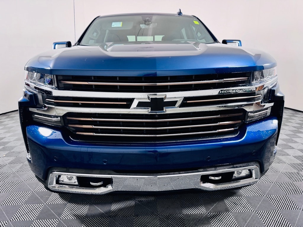 Used 2022 Chevrolet Silverado 1500 Limited High Country with VIN 1GCUYHET1NZ125409 for sale in Columbia, MO