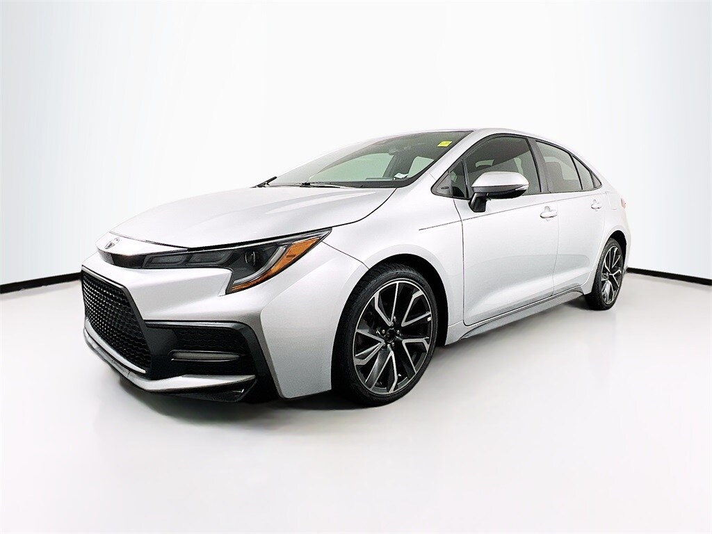 2020 Toyota Corolla SE photo 2