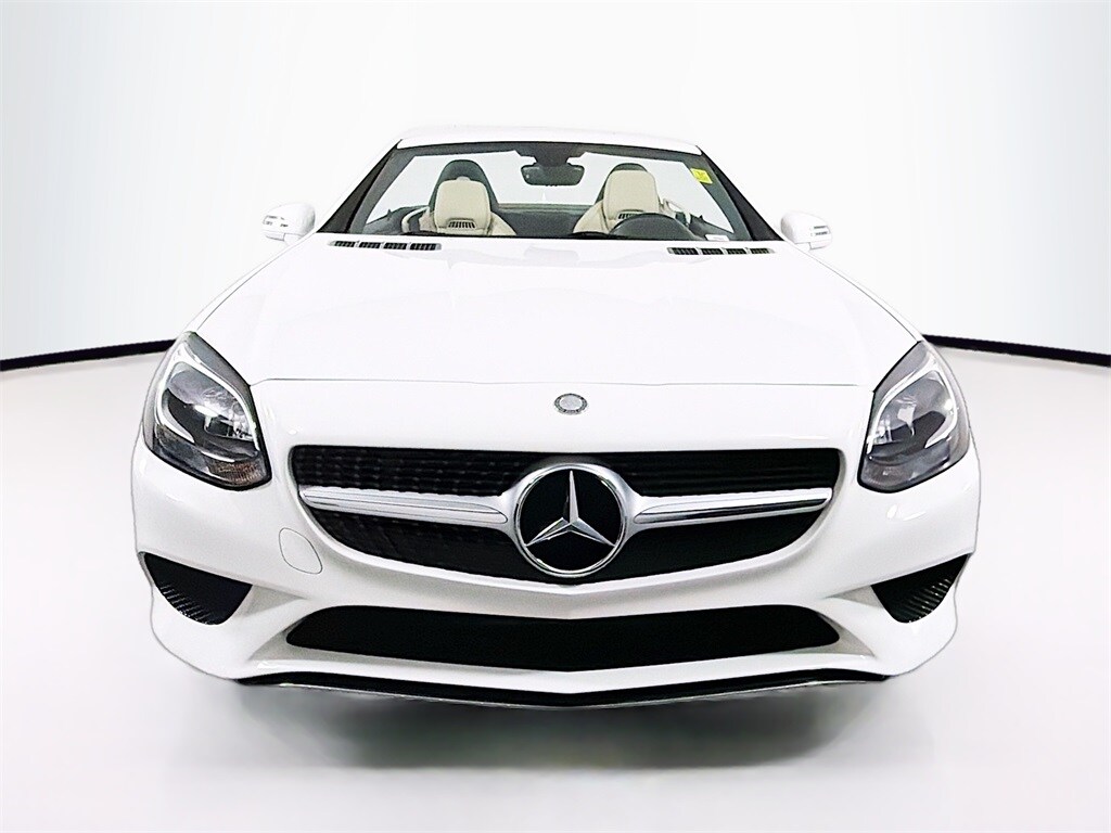 2017 Mercedes Benz SLC 300 photo 2