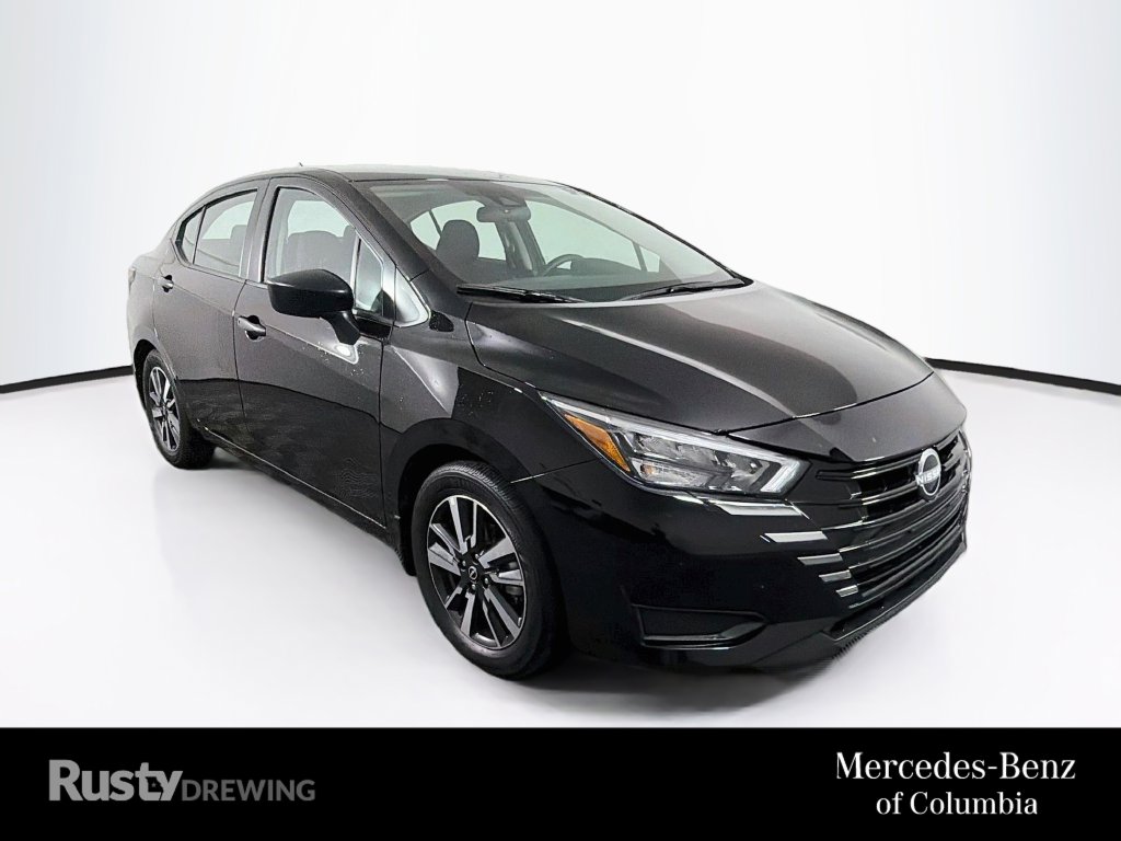 Nissan Versa