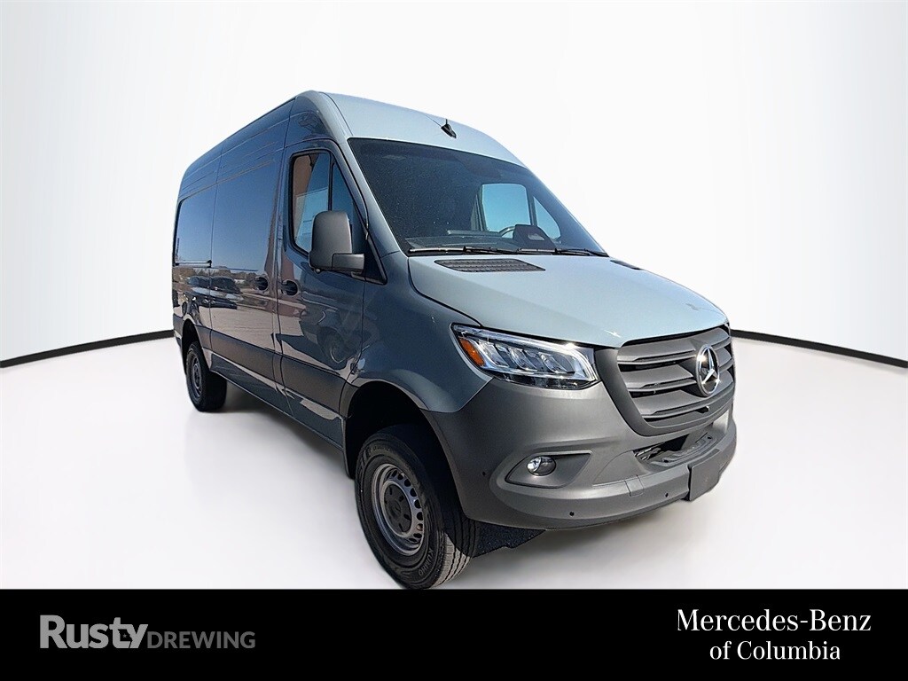 2026 Mercedes-Benz Sprinter Cargo Van Base's photo