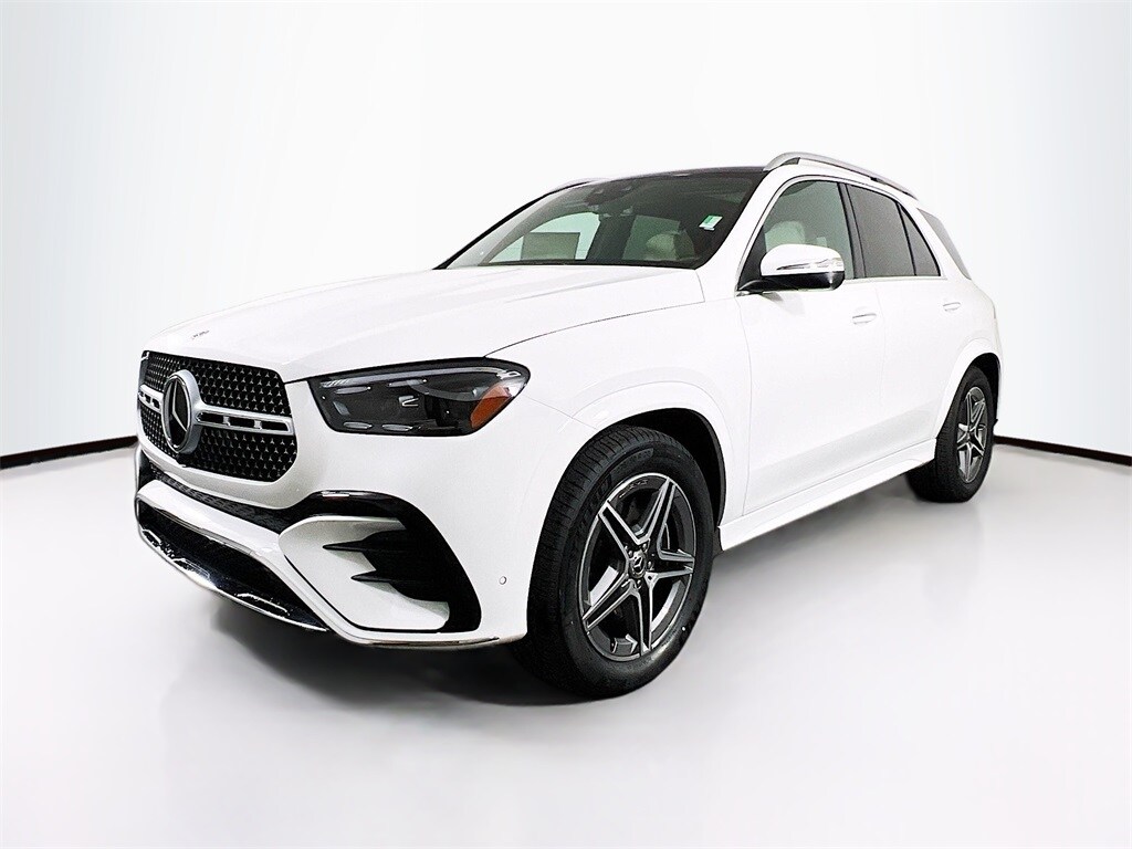2026 Mercedes Benz GLE 580 4MATIC photo 3