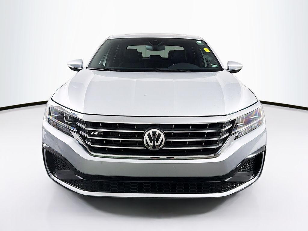 Used 2021 Volkswagen Passat 2.0T R-Line Sedan