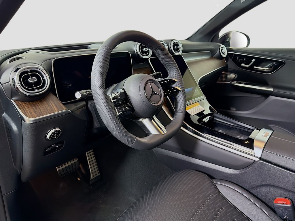 2026 Mercedes-Benz GLC 10
