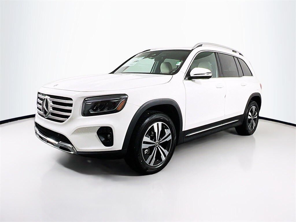 2025 Mercedes Benz GLB 250 4MATIC photo 3