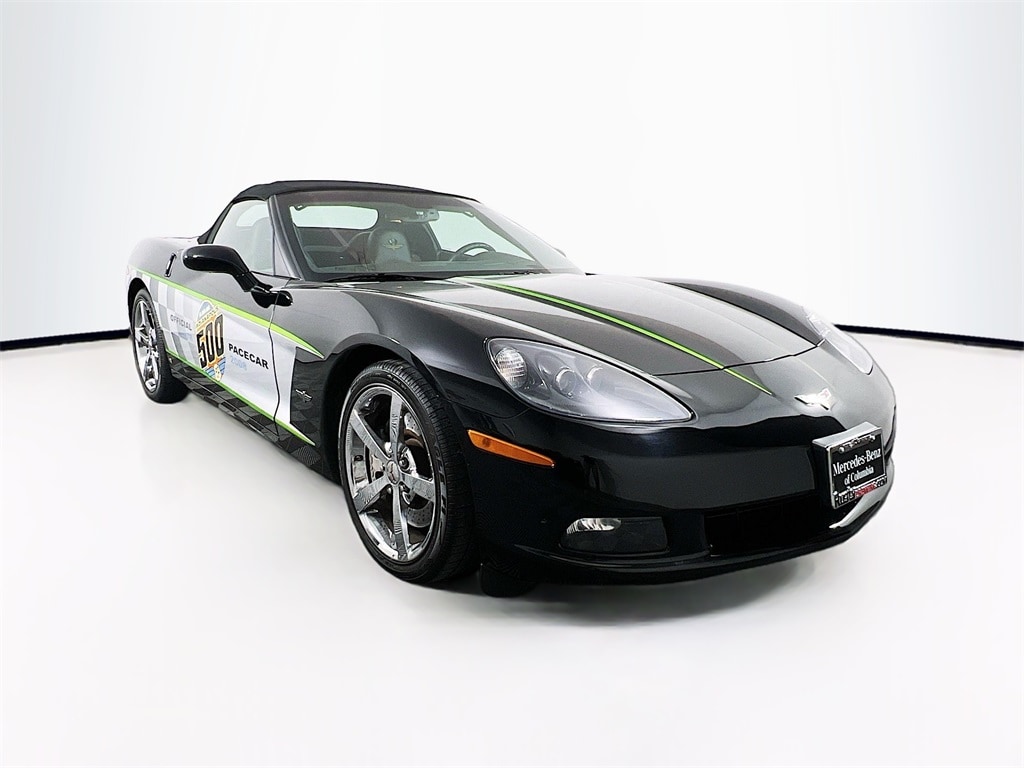 Used 2008 Chevrolet Corvette Base with VIN 1G1YY36WX85133493 for sale in Columbia, MO