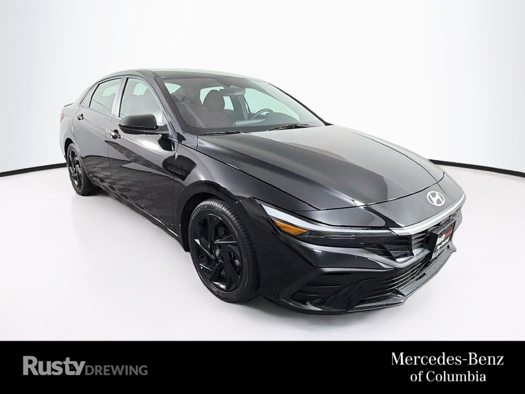 Used 2026 Hyundai Elantra SEL Sport Sedan