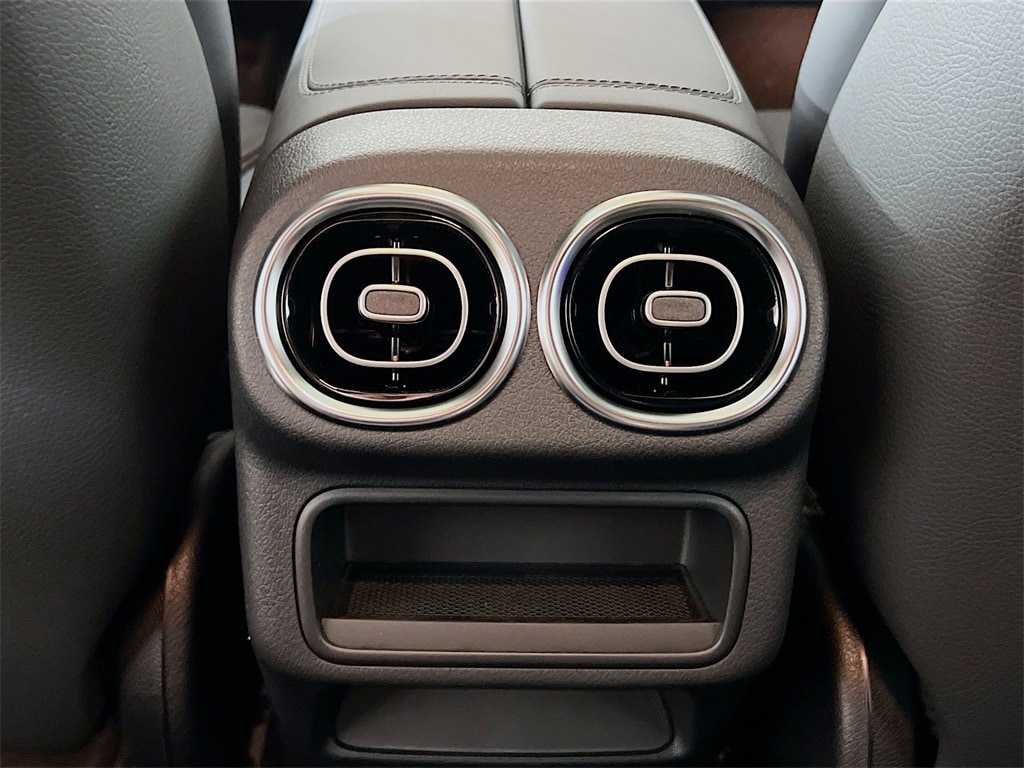 2025 Mercedes-Benz GLC AMG GLC63 S - Photo 27