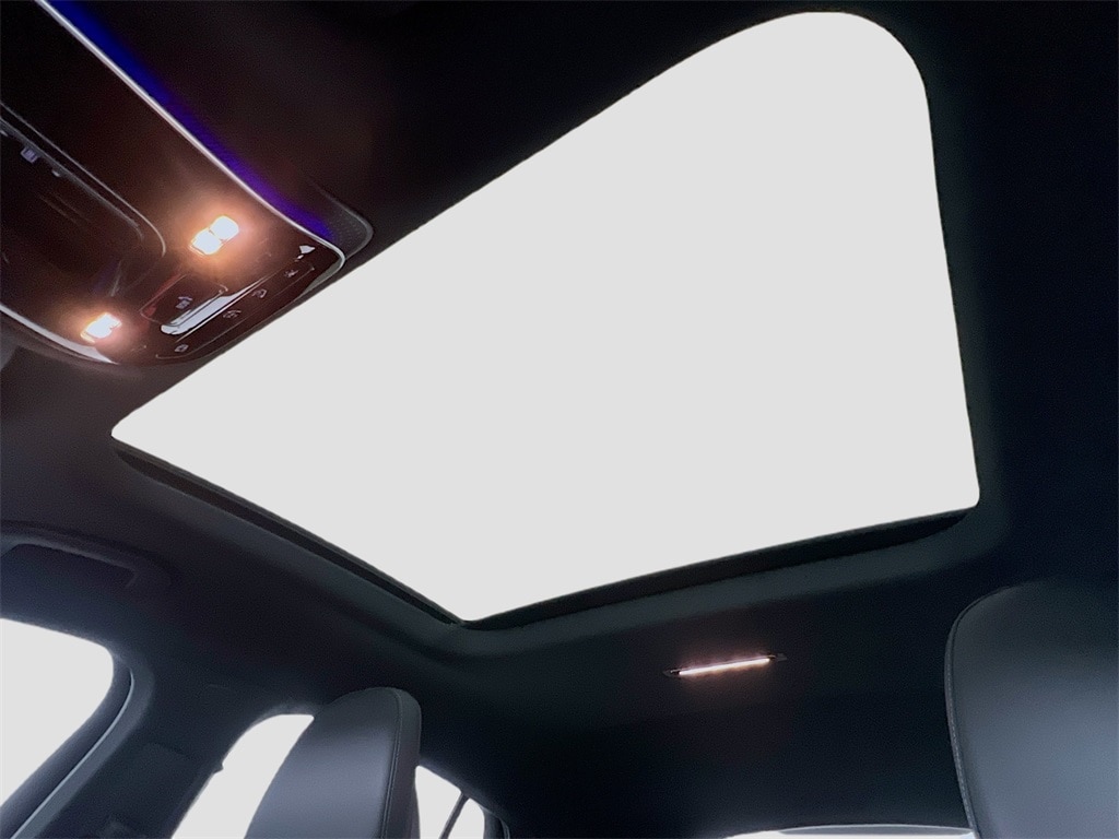 2025 Mercedes-Benz GLC AMG GLC63 S - Photo 14