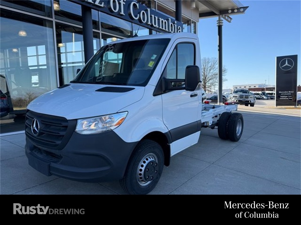 2024 Mercedes-Benz Sprinter 4500 144 WB HO's photo
