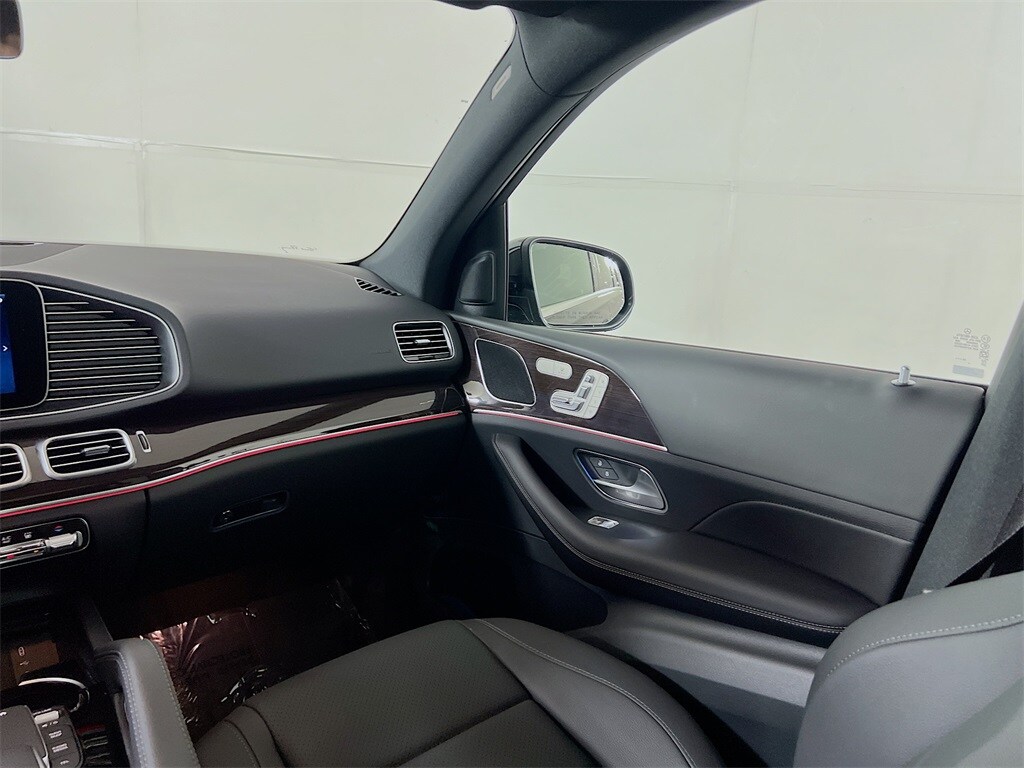 2025 Mercedes-Benz GLE GLE450E - Photo 26