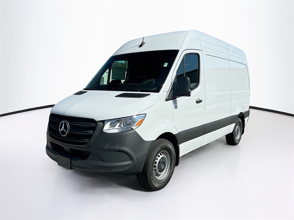 New 2025 Mercedes-Benz Sprinter 2500 Standard Roof 4-Cyl Diesel Van Cargo Van
