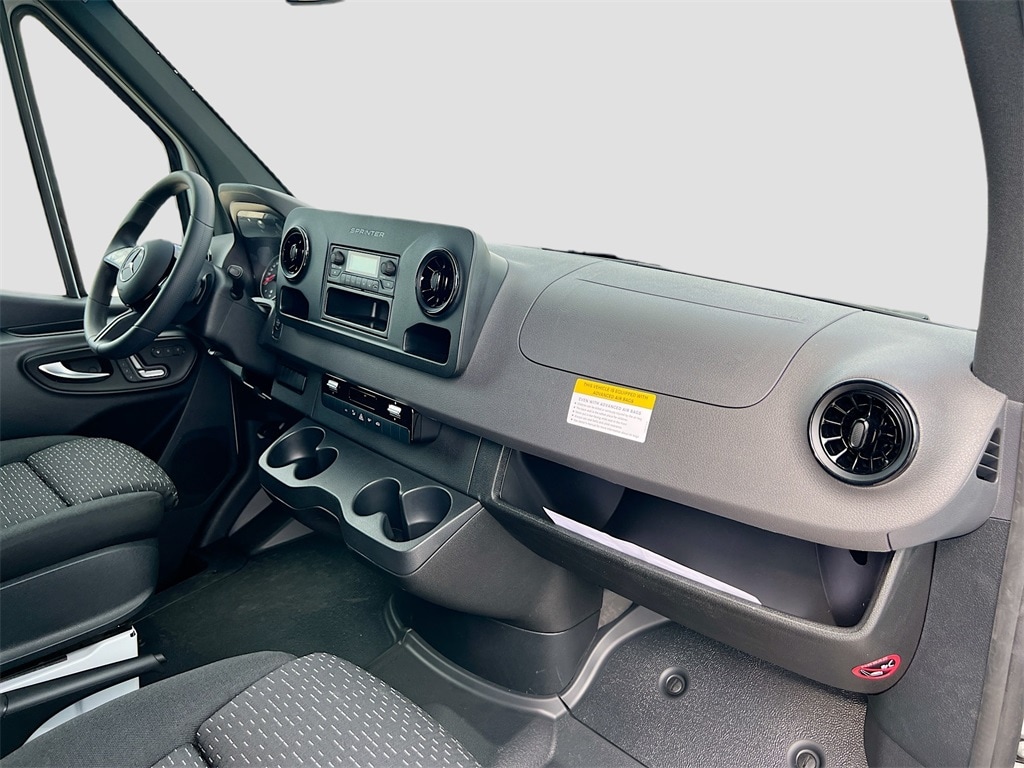 2025 Mercedes-Benz Sprinter Cargo Van Base - Photo 18