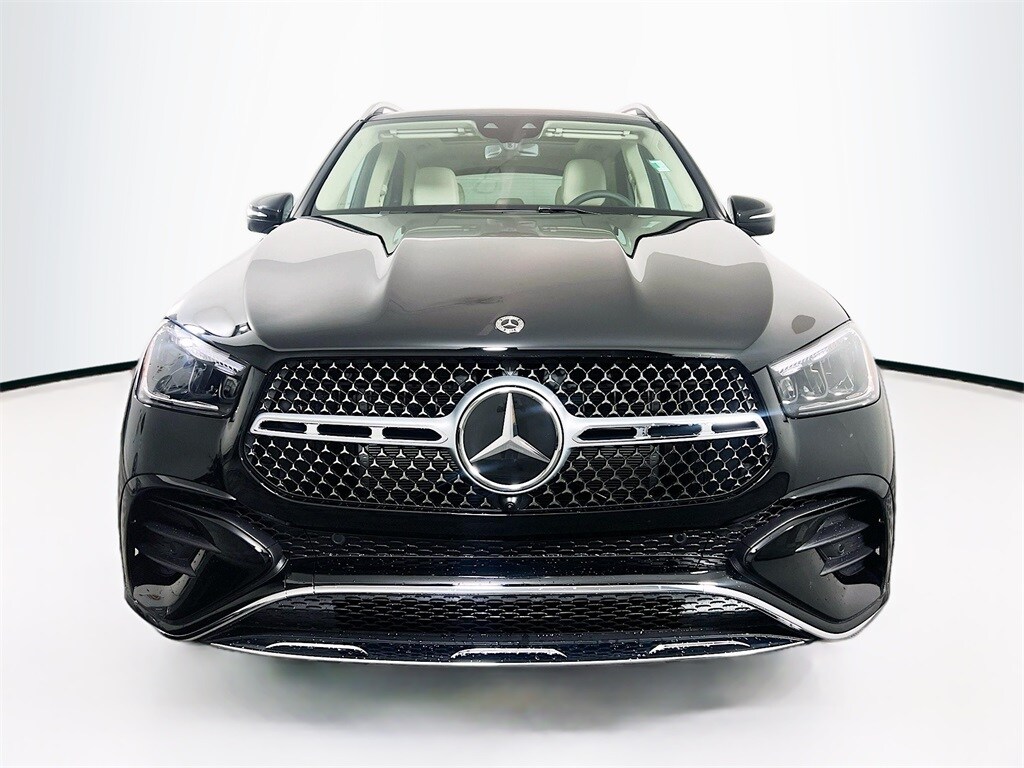 2026 Mercedes Benz GLE 450e 4MATIC photo 2