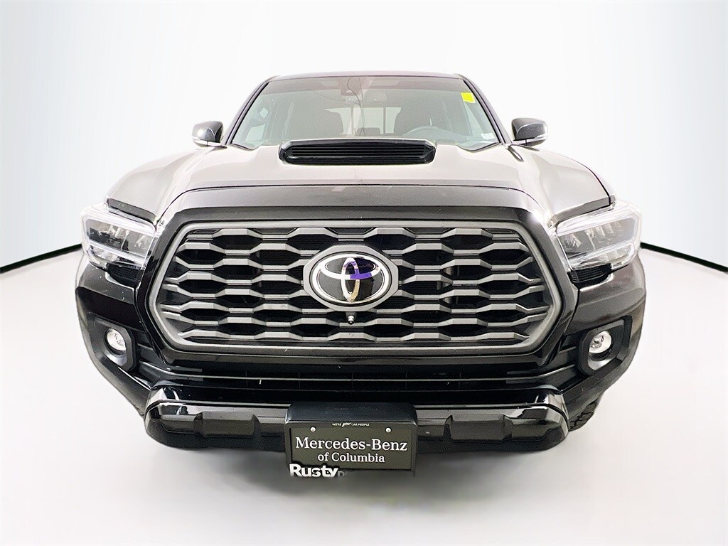2023 Toyota Tacoma TRD Sport photo 2