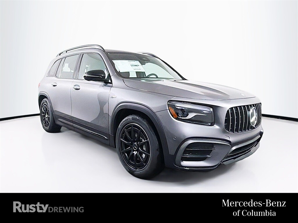 2026 Mercedes-Benz GLB AMG GLB 35's photo