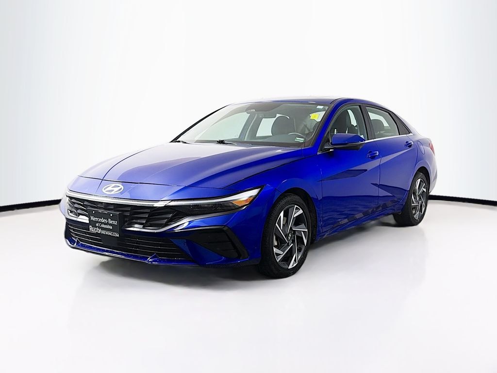 Used 2024 Hyundai Elantra Limited Sedan