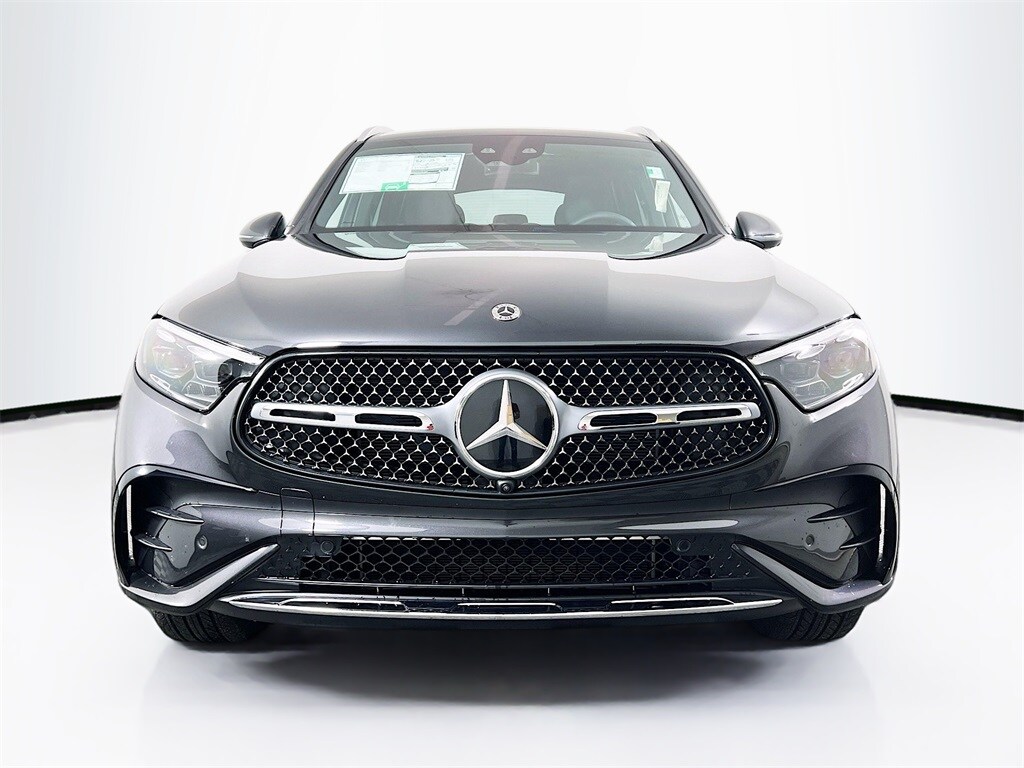 2026 Mercedes Benz GLC 350e 4MATIC photo 2
