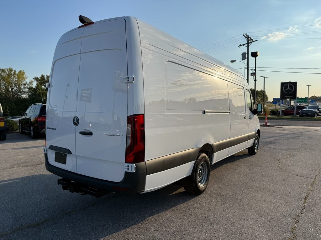New 2025 Mercedes-Benz Sprinter 3500XD High Roof 4-Cyl Diesel HO Van Extended Cargo Van