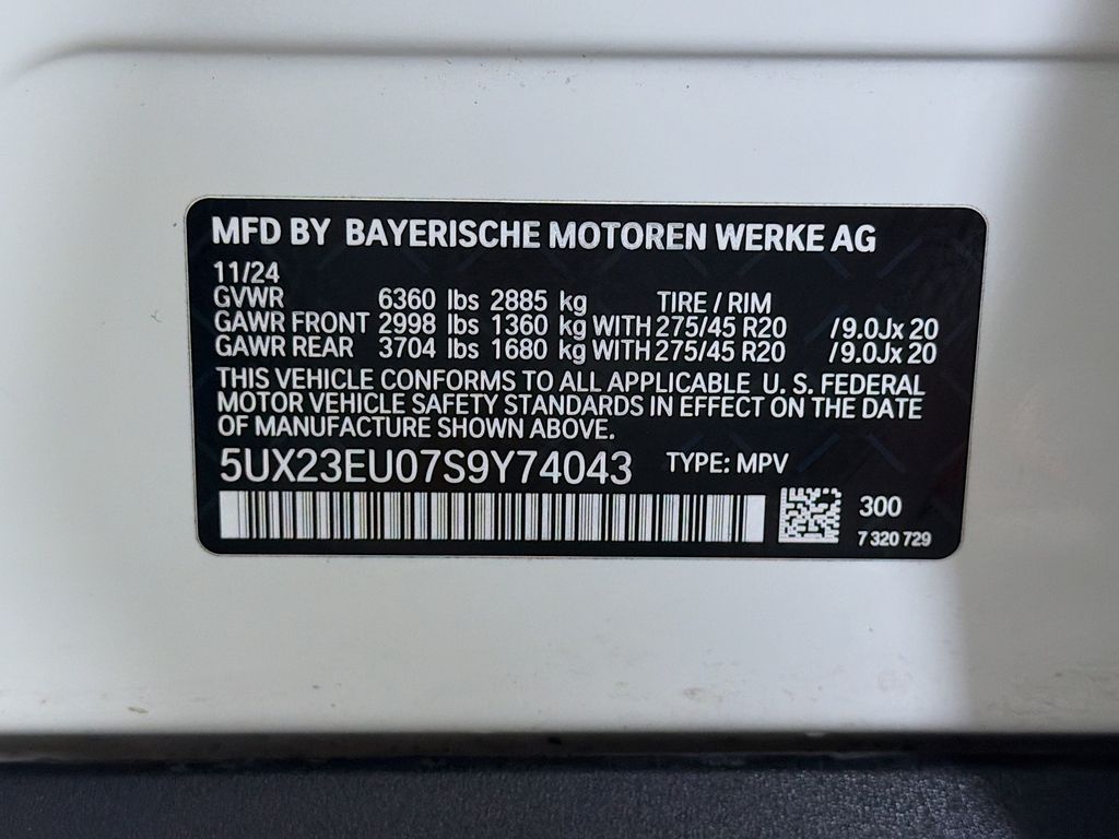 2025 BMW X5 37