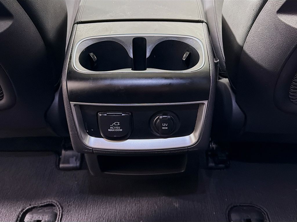 2025 Kia Carnival 28