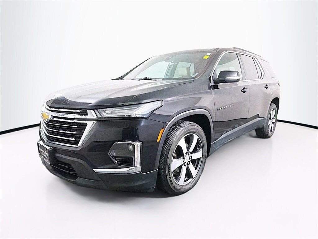 2023 Chevrolet Traverse Leather photo 3