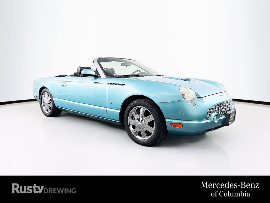 2002 Ford Thunderbird Deluxe's photo