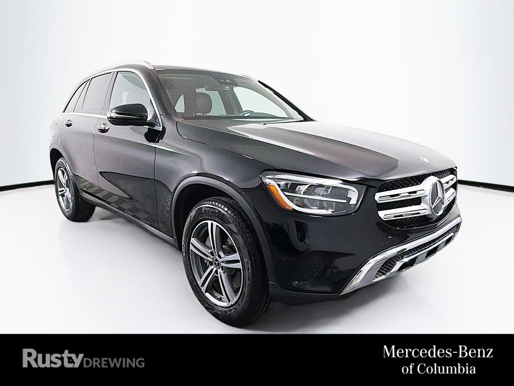 2022 Mercedes-Benz GLC GLC 300's photo