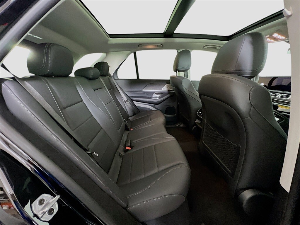 2026 Mercedes-Benz GLE GLE450 - Photo 30