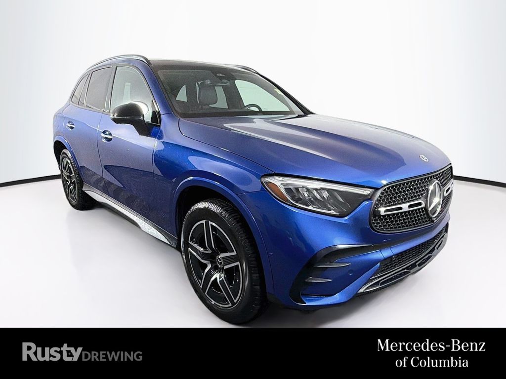 2023 Mercedes-Benz GLC