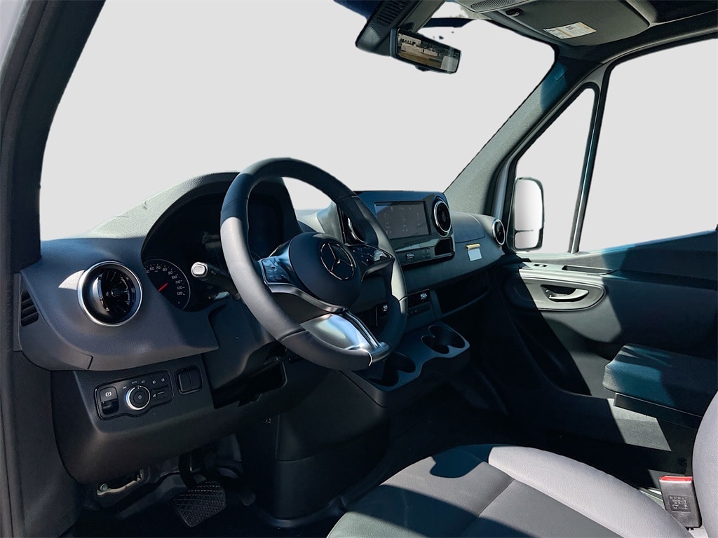 2026 Mercedes-Benz Sprinter Cargo Van Base - Photo 10
