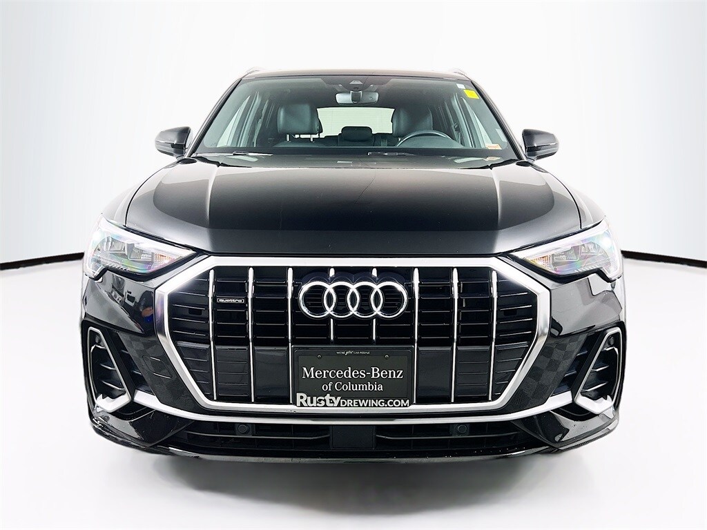 2022 Audi Q3 Premium S line photo 2