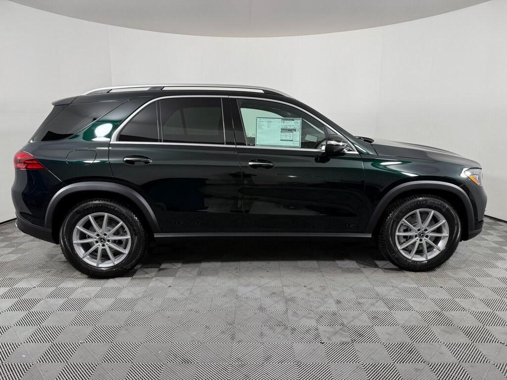 2025 Mercedes Benz GLE 450 photo 2