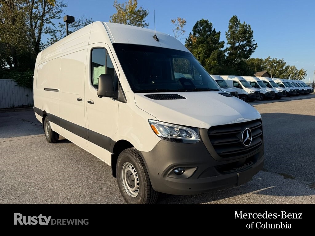 New 2025 Mercedes-Benz Sprinter 2500 High Roof 4-Cyl Diesel HO Van Extended Cargo Van
