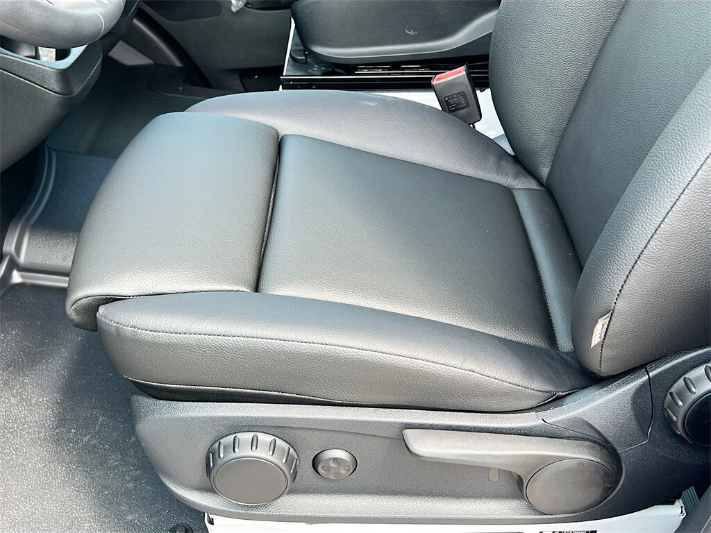 2025 Mercedes-Benz Sprinter Passenger Van Base - Photo 18