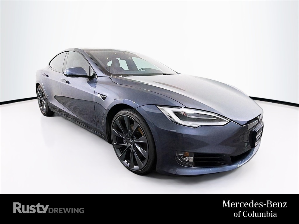 2020 Tesla Model S Long Range's photo