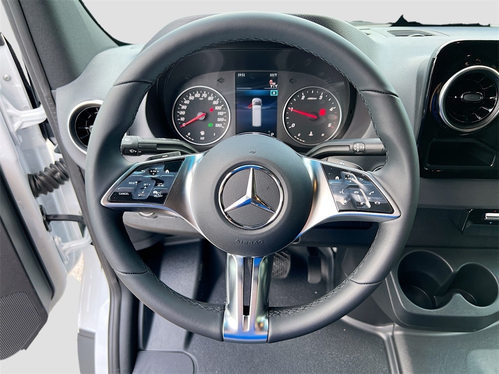 2025 Mercedes-Benz Sprinter Cargo Van Base - Photo 9