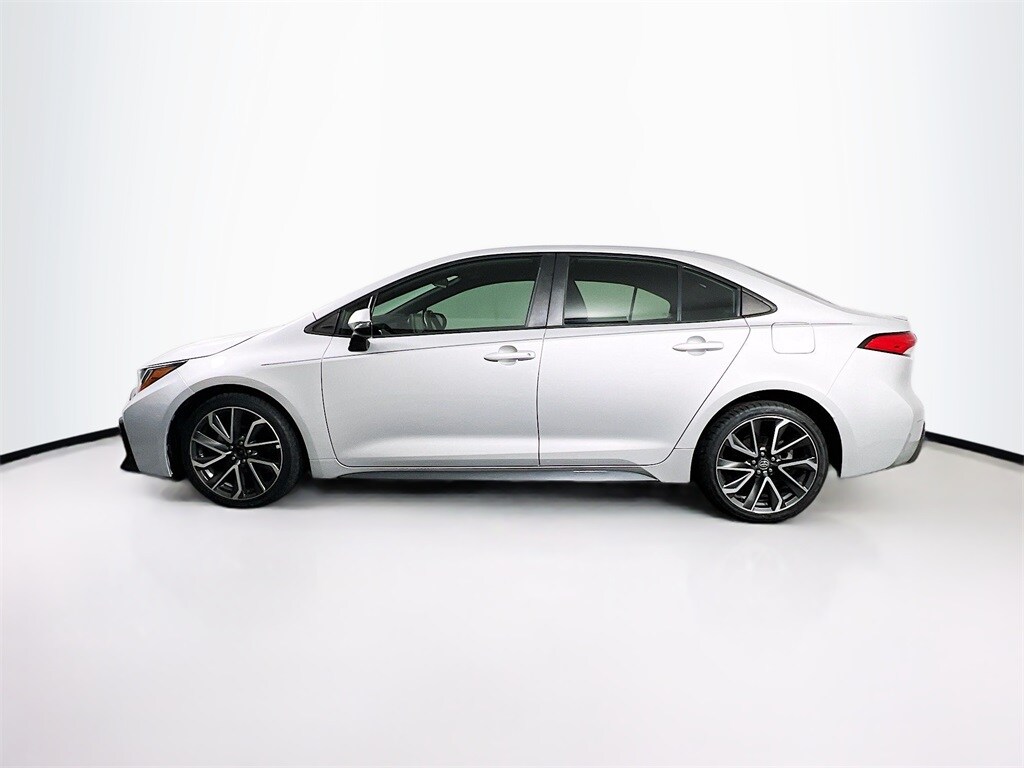 2020 Toyota Corolla SE photo 3