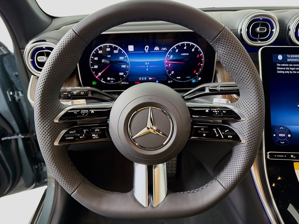 2026 Mercedes-Benz GLC 13