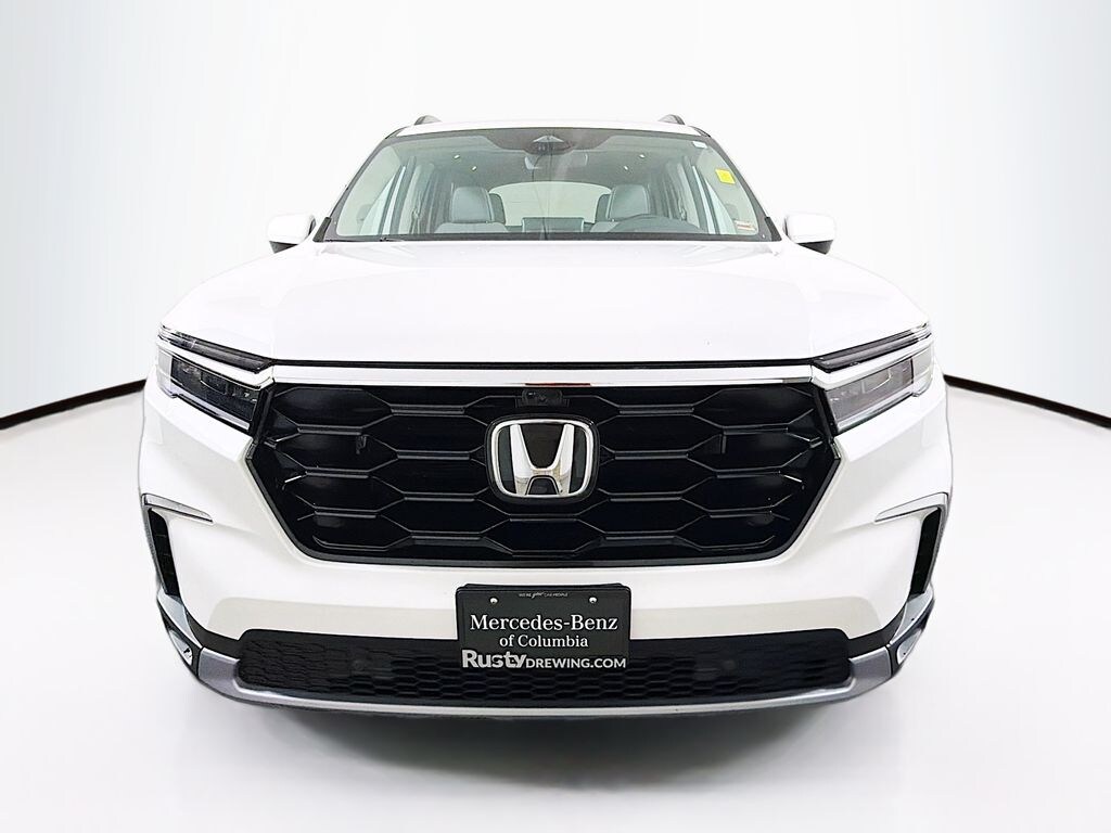 Used 2025 Honda Pilot Elite SUV