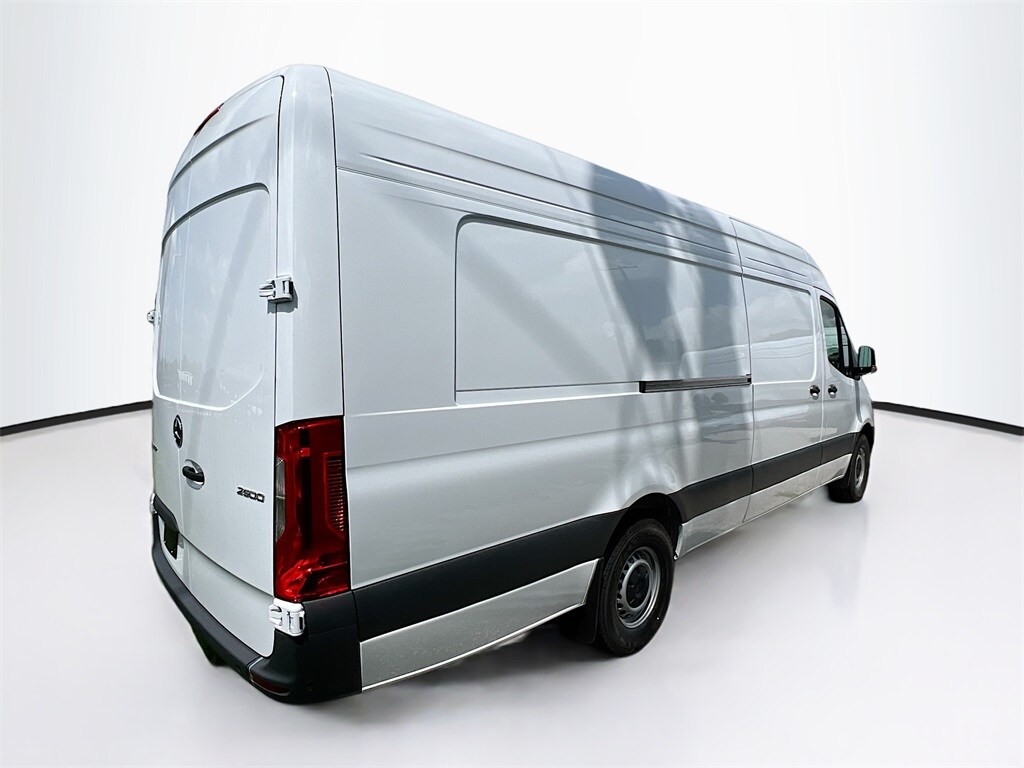 New 2025 Mercedes-Benz Sprinter 2500 High Roof 4-Cyl Diesel HO Van Extended Cargo Van