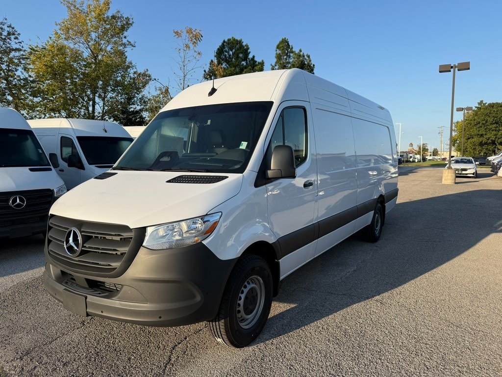 New 2025 Mercedes-Benz Sprinter 2500 High Roof 4-Cyl Diesel HO Van Extended Cargo Van