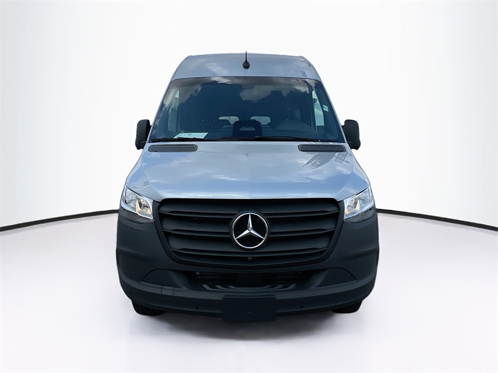 New 2025 Mercedes-Benz Sprinter 2500 Standard Roof 4-Cyl Diesel HO Van Passenger Van