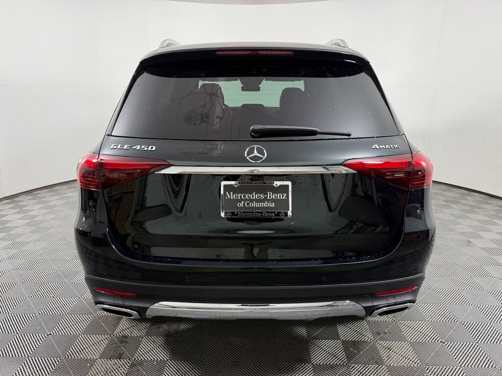 2025 Mercedes Benz GLE 450 photo 4