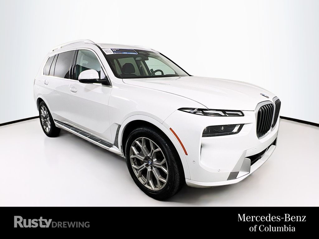 2024 BMW X7 xDrive40i's photo