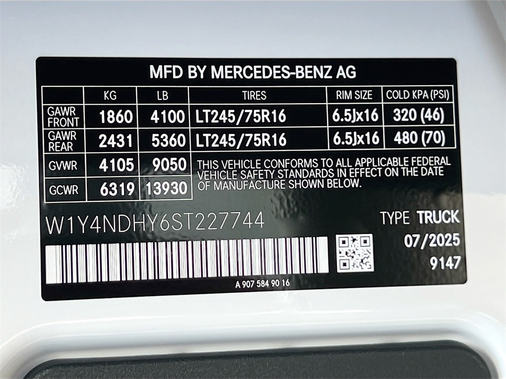 2025 Mercedes-Benz Sprinter Cargo Van Base - Photo 26