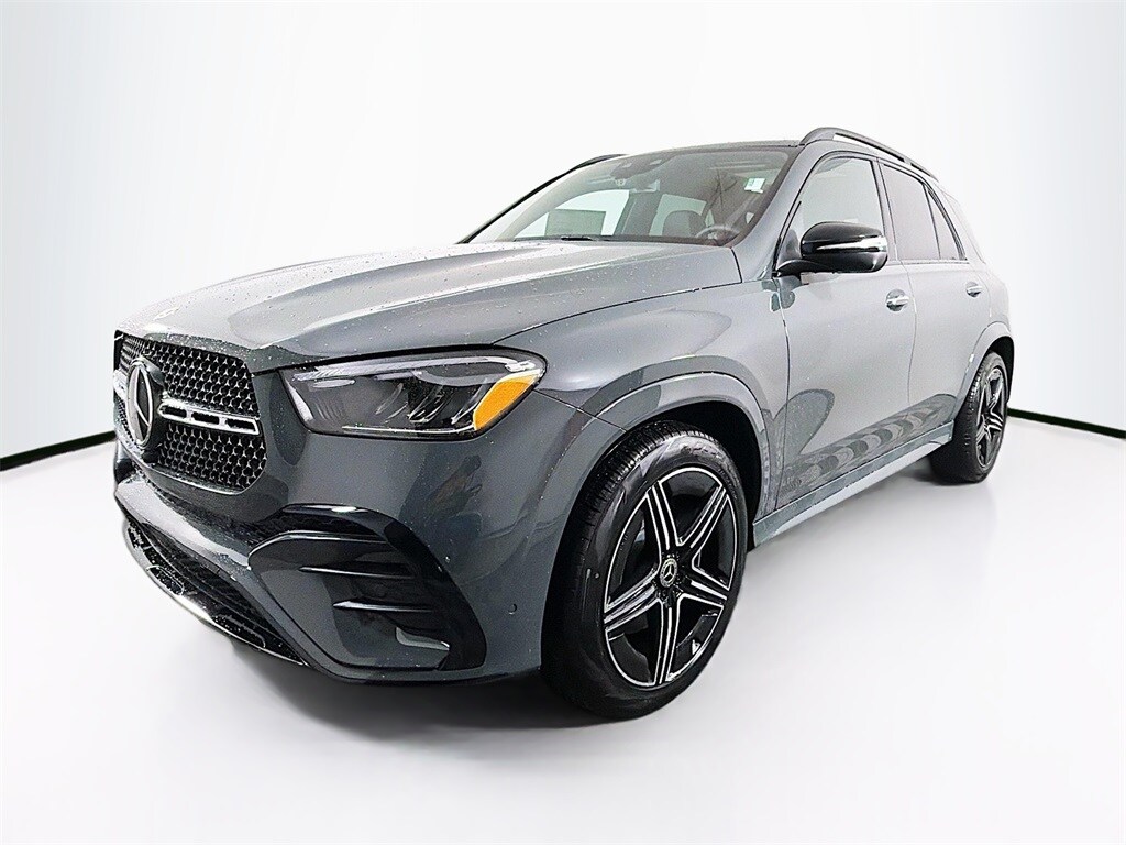 2026 Mercedes Benz GLE 450 4MATIC photo 3